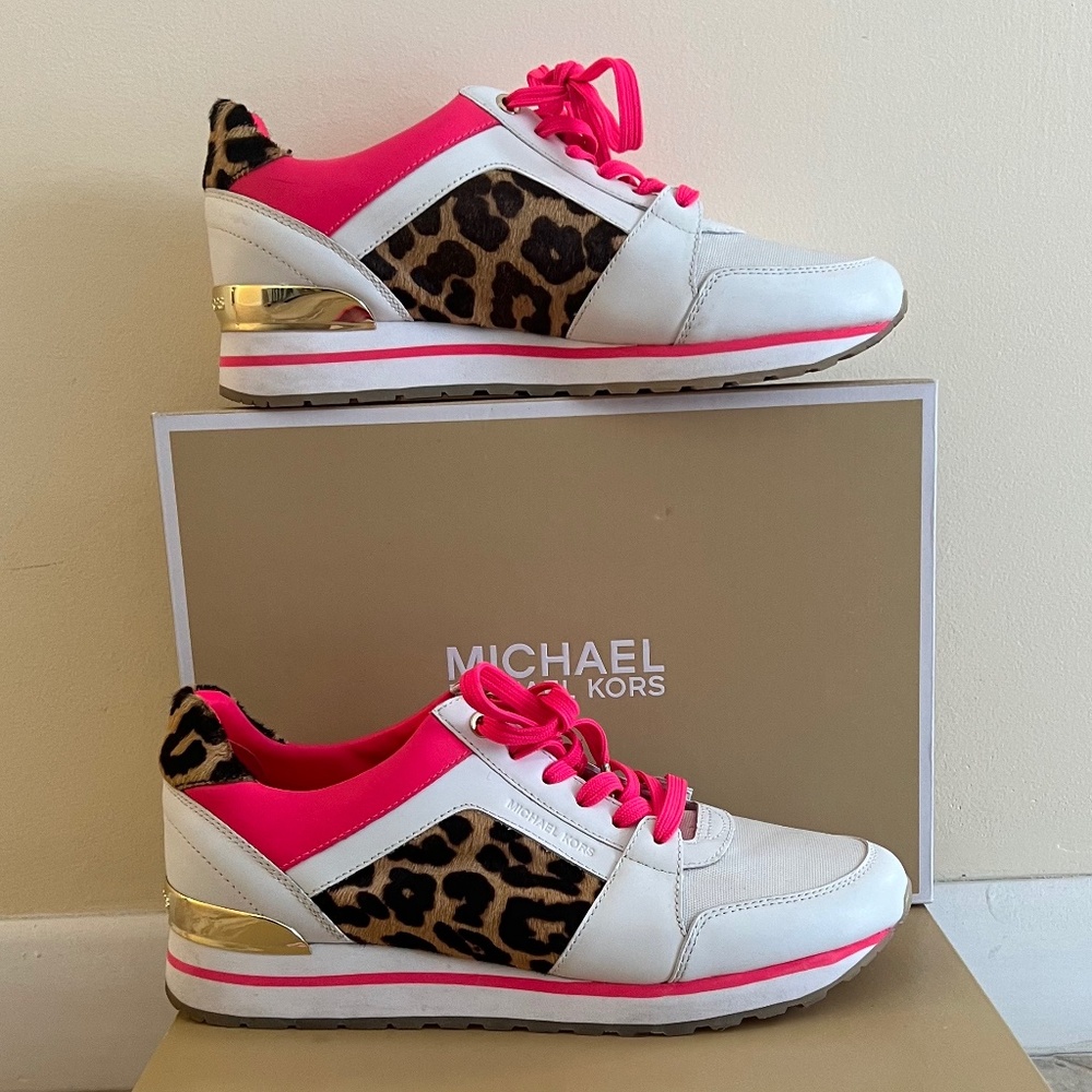 🔥 Michael Kors sneakers Size 9.5